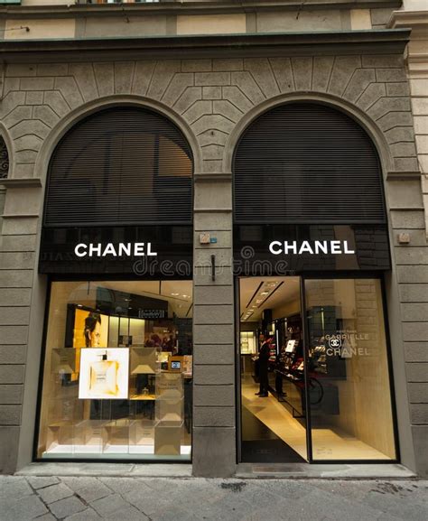 chanel boutique italy|Chanel outlet in Italy.